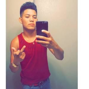 Meet your Posher, Elvis